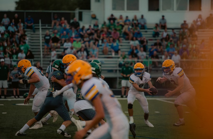 Summit Football Defense Earns Players of the Week in Shutout Win