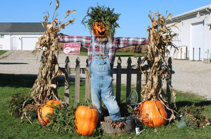 Last Day to Register for Mountainside Monster March Scarecrows