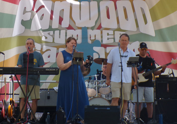 Fan Jam Rocks LaGrande Park with Live Music, Classic Cars, Food Trucks and Vendors