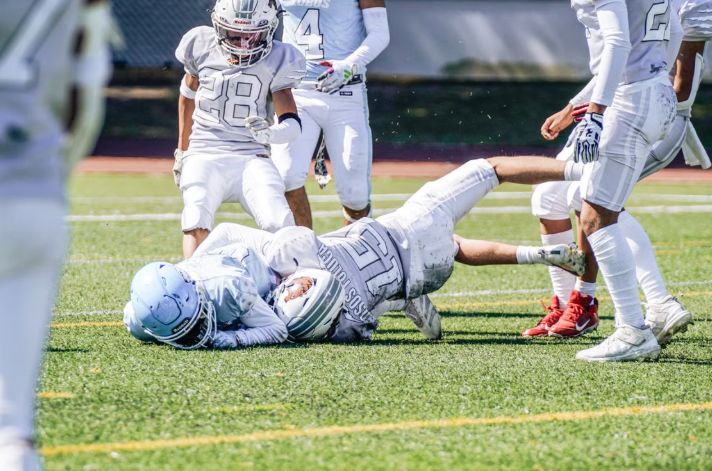 Football: Summit Tops Scotch Plains-Fanwood, Falls to Summit