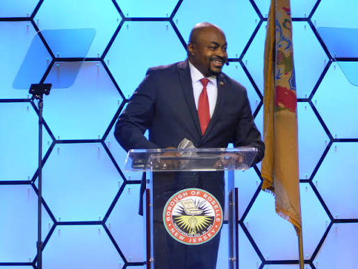 Mayor Donald Shaw Invites Roselle Residents to Sign Up for a Block Tour