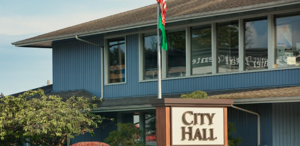 Municipal Building and Conservation Center Closed for Holiday