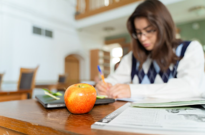 Rahway Schools Set New Personal Device Policy for 2026–27