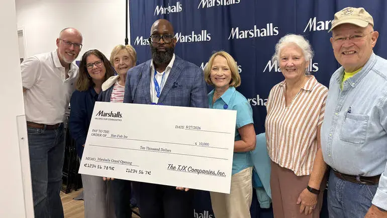 New Marshalls Opens in Watchung, Donates $10,000 to Plainfield's Star Fish Food Pantry