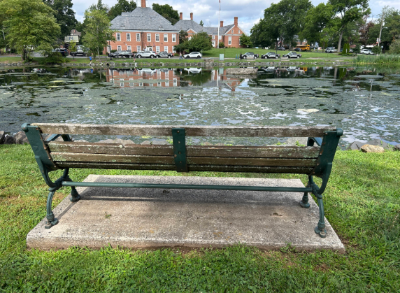 Westfield OKs $130K Bench Overhaul at Mindowaskin Park