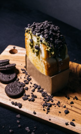 Cool and Crunchy Sweetness: Cookies N Cream Celebrates Westfield Grand Opening